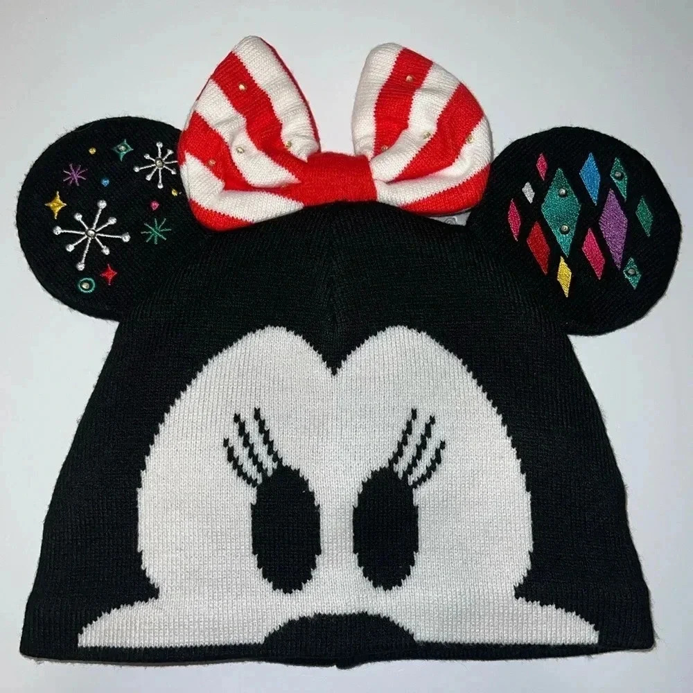 Disney Minnie Mouse Light Up Beanie